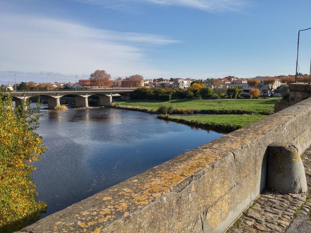 Appartements Cote Pont Vieux-Self Check-In Carcassonne Esterno foto