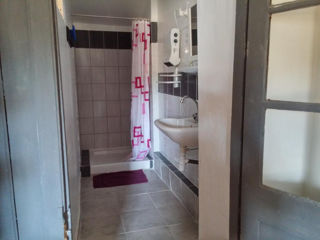Appartements Cote Pont Vieux-Self Check-In Carcassonne Esterno foto